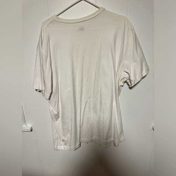 Plain white t shirt size XL - Picture 4 of 4